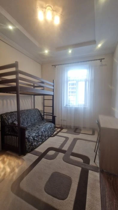 Продаж сучасної 1-кімнатної квартири по вул. Янки Купала (10