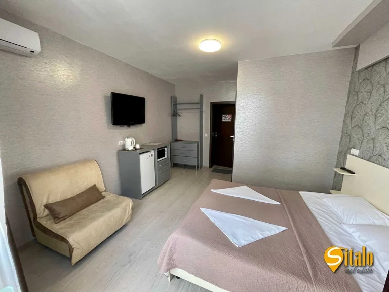 Продажа 2-комнатной квартиры 67 м², Драгоманова ул., 2А