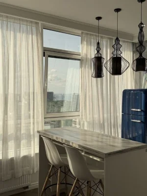 For rent at 9 Zhemchuzhina on French boulevard Dvukhkomnatnaya 100