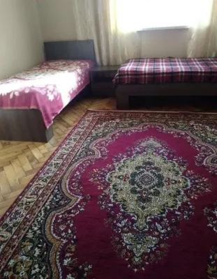 Продаж 2 кім квартира 50 м² 4/4ц вул.Шпитальна 110000$