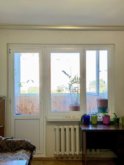 Продам 3к квартиру , Доброхотова,1 , 72 кв, Житомирська,Акад