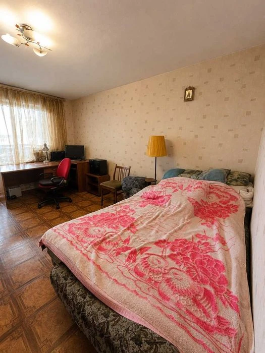 Продам 3-комнатную квартиру в самом центре Днепра!