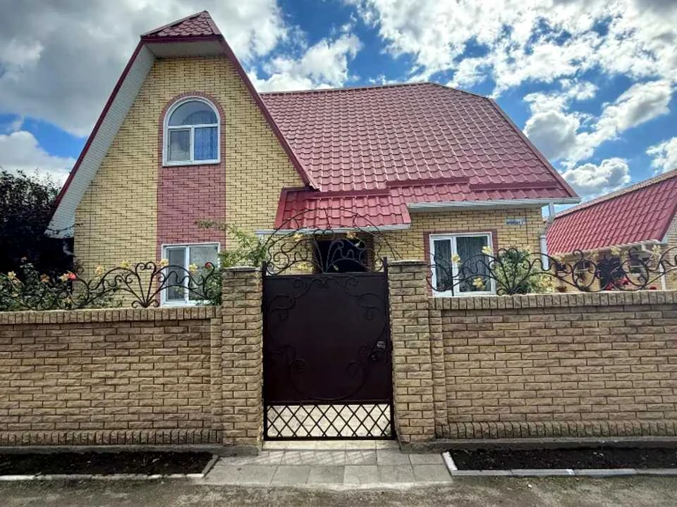 Будинок. Дніпро, Лікарняний пров.