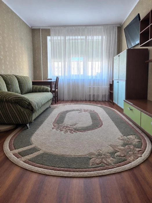 Продаж / Квартира / вул. Млинівська, Ювілейний, Рівне