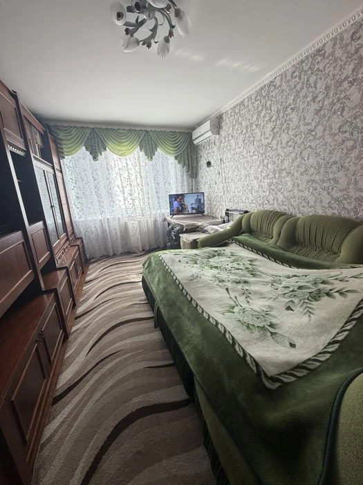 Продаж квартири вул Райдужна 11