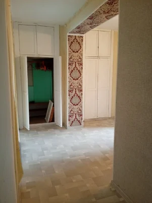Продаю 2 к.крупногабаритну кв. вул.Нікольська- Фалеєвська, м