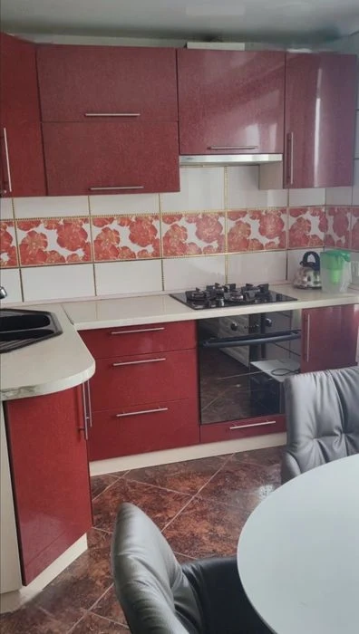 Продам 2х кім квартиру по вул Героїв 93 бригади Хортицький р