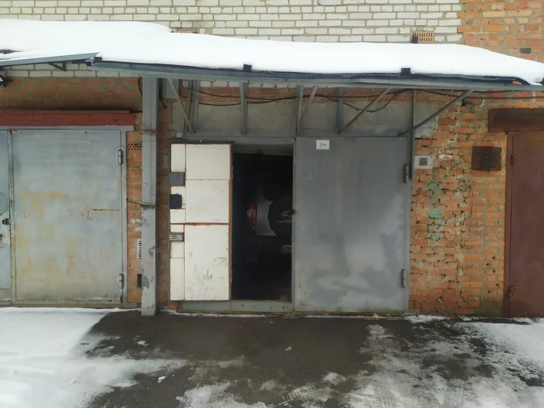 Гараж  в кооперативе кировский- 2 г. Сумы