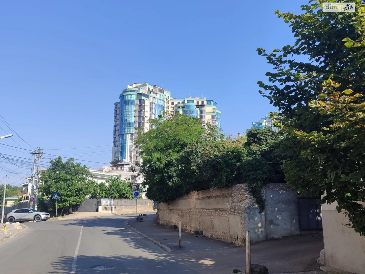Продажа квартиры Золотой Берег.