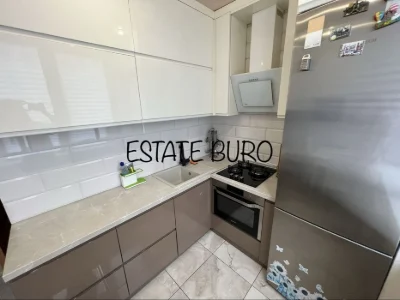 Продам 3 к. квартиру 67м2! 2 этаж /12 Полная комплектация! М