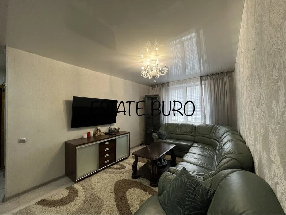 Продам 3 к. квартиру 67м2! 2 этаж /12 Полная комплектация! М