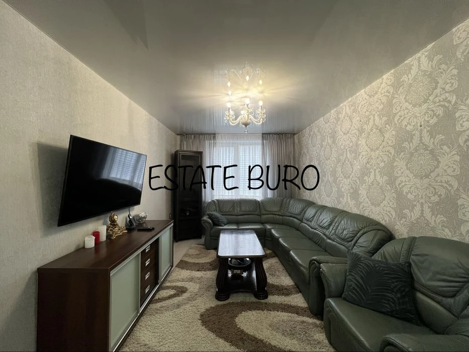 Продам 3 к. квартиру 67м2! 2 этаж /12 Полная комплектация! М