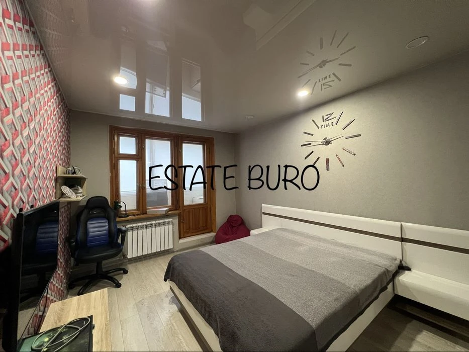 Продам 3 к. квартиру 67м2! 2 этаж /12 Полная комплектация! М