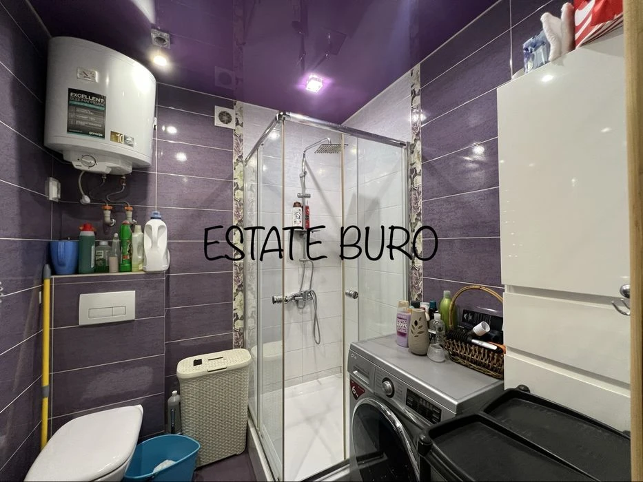 Продам 3 к. квартиру 67м2! 2 этаж /12 Полная комплектация! М