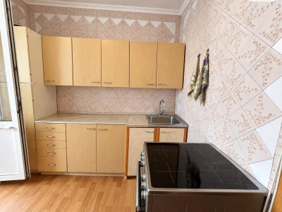 Продаж Квартира Троєщина