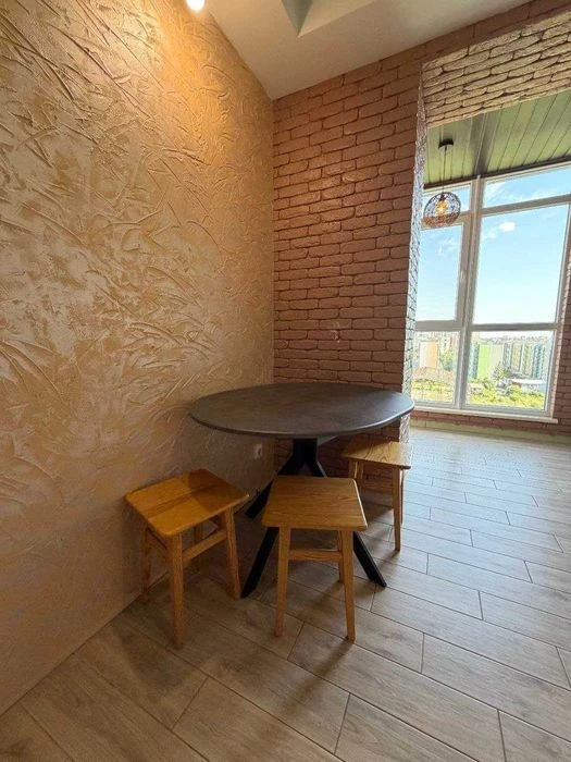 Продам затишну квартиру в ЖК Щасливий (науки/тополя/дафі)