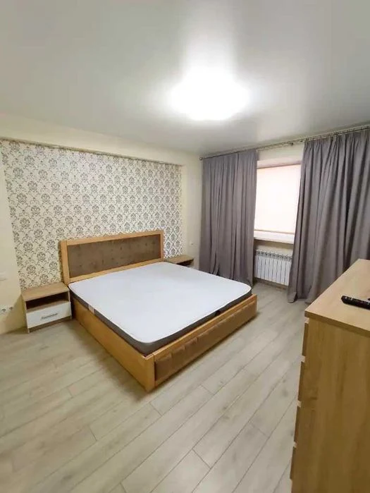 Продам видову 2к квартиру в ЖК Щасливий, Запоріжське шосе