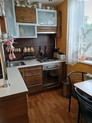 Продаж Квартира Нові Дома
