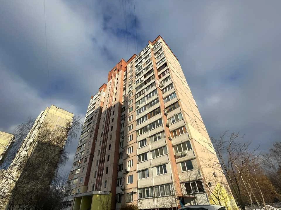 Квартира. Київ, Автозаводська вул.