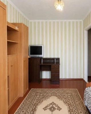 Продам 1 кімнатну квартиру по Кулика та Гудаченка