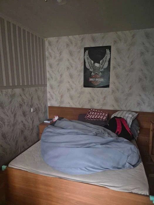 Продам 2к.квартиру пр.Леся Курбаса, 1-Б