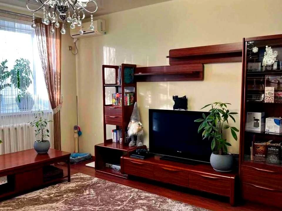 Квартира. Дніпро, Артеківська вул.