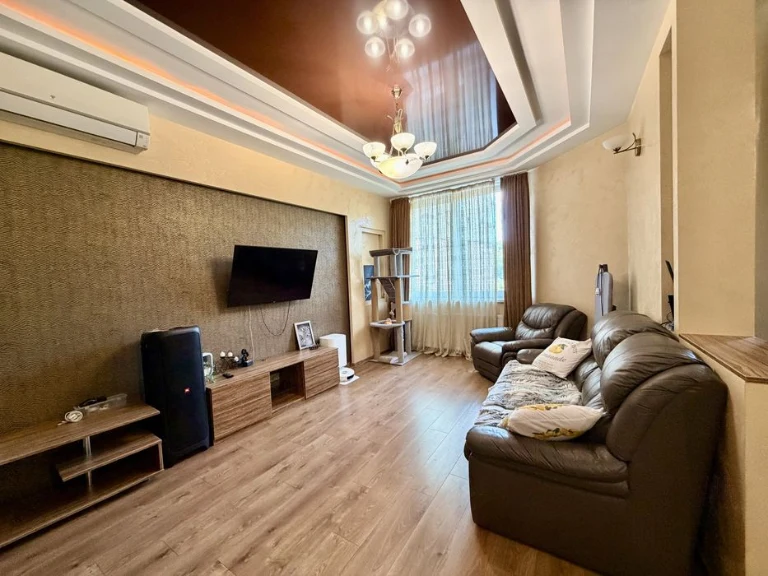 Urgent sale No commission apartment in the heart of Kyiv