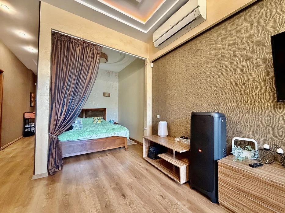 Urgent sale No commission apartment in the heart of Kyiv