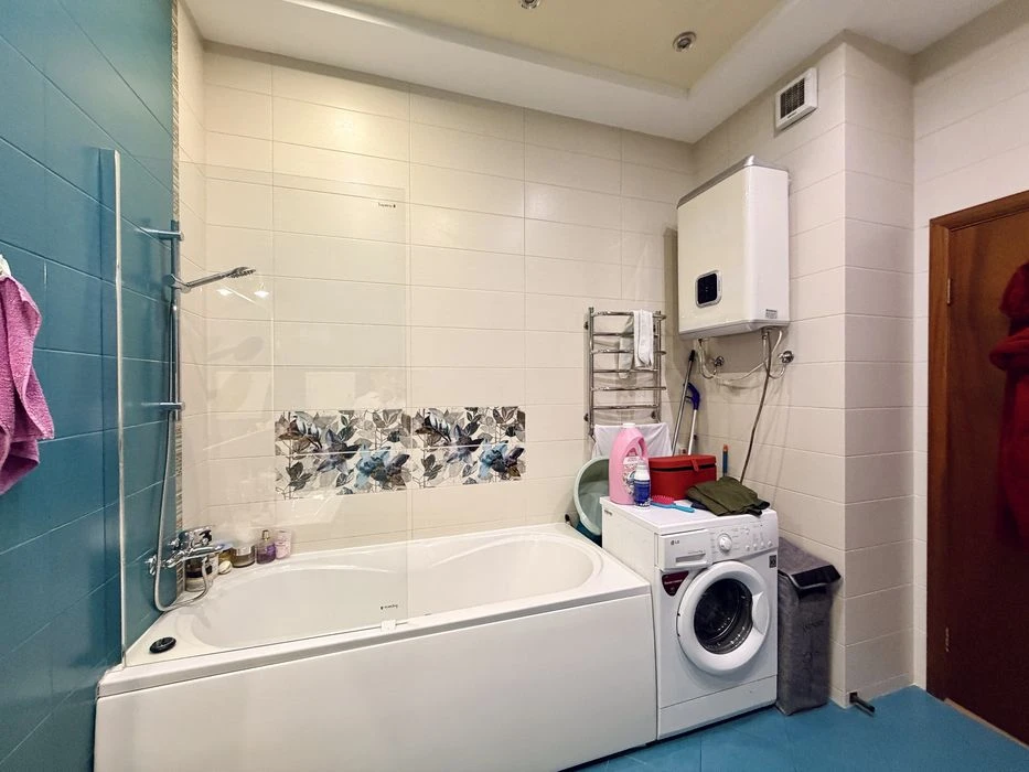 Urgent sale No commission apartment in the heart of Kyiv