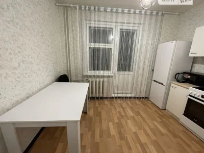 Продаж 1к квартири 48.4 кв. м на вул. Автозаводська 63 • ID