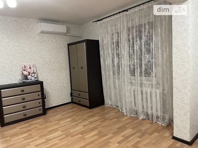 Продаж 1к квартири 48.4 кв. м на вул. Автозаводська 63 • ID
