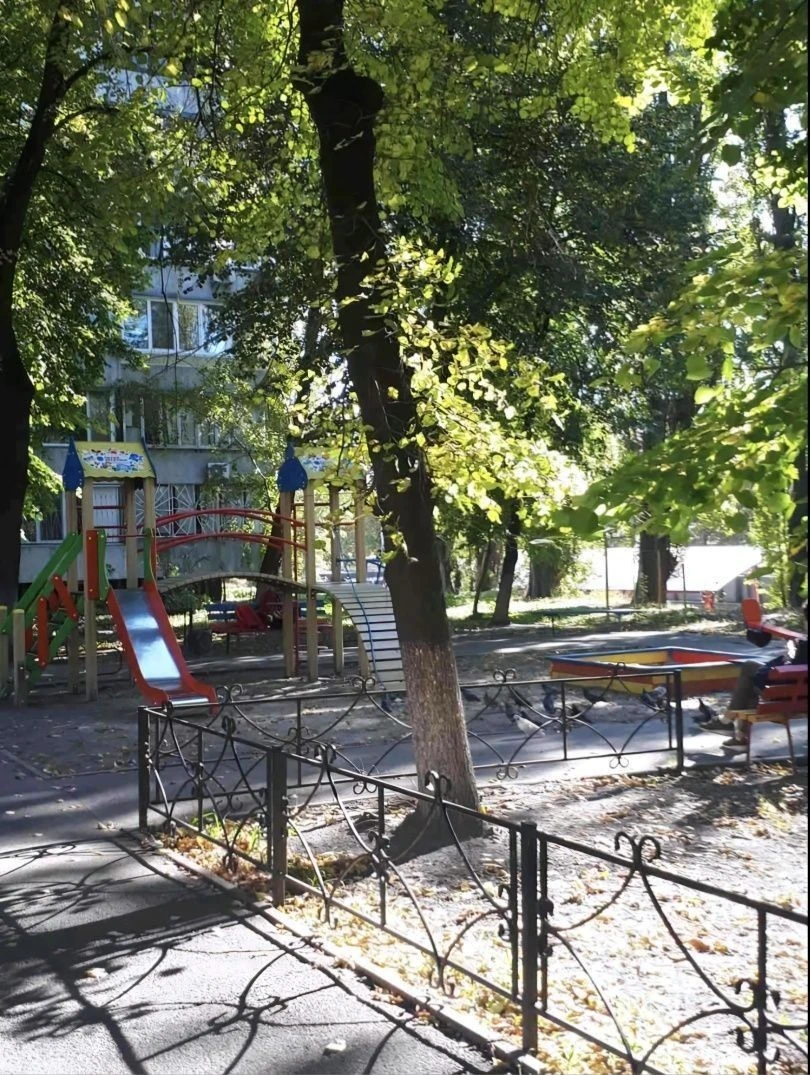 Продаж 2к квартири 75 кв. м на вул. Борщагівська 46 • ID 348
