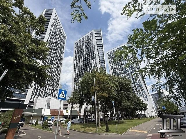 Продаж 2к квартири 135.7 кв. м на просп. Берестейський 11 ко