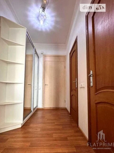 Продаж 1к квартири 38 кв. м на узвіз Печерський 18 • ID 3483