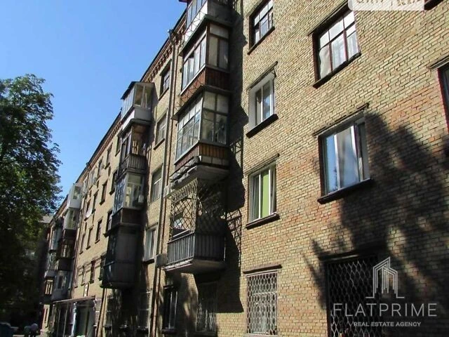 Продаж 1к квартири 38 кв. м на узвіз Печерський 18 • ID 3483