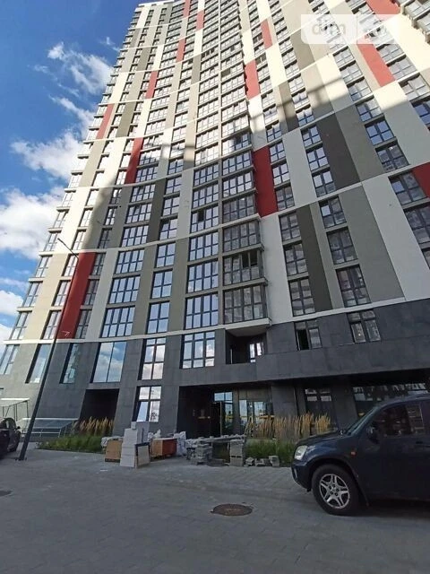 Продаж 2к квартири 64 кв. м на вул. Микільсько-Слобідська 17