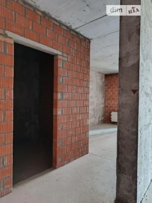 Продаж 2к квартири 64 кв. м на вул. Микільсько-Слобідська 17