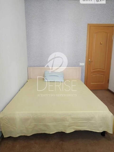 Продаж 3к квартири 68 кв. м на вул. Малопідвальна 4 • ID 348