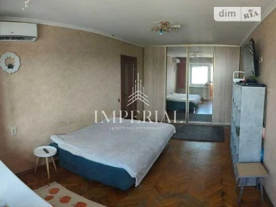 Продаж 1к квартири 30.25 кв. м на вул. Алма-Атинська 52 • ID