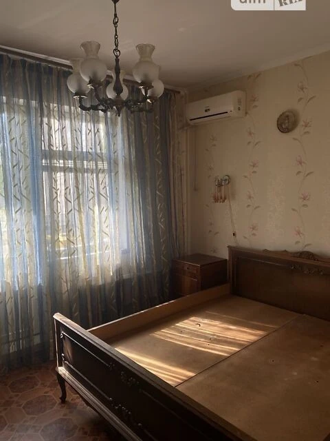 Продаж 3к квартири 70 кв. м на просп. Миколи Бажана 9А • ID