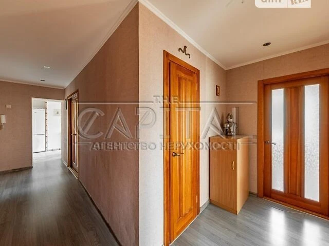 Продаж 4к квартири 80 кв. м на вул. пр-т Берестейський 146/2