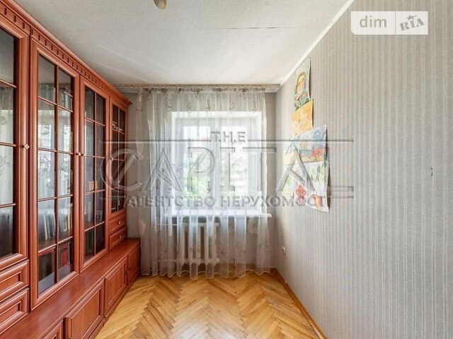 Продаж 4к квартири 80 кв. м на вул. пр-т Берестейський 146/2