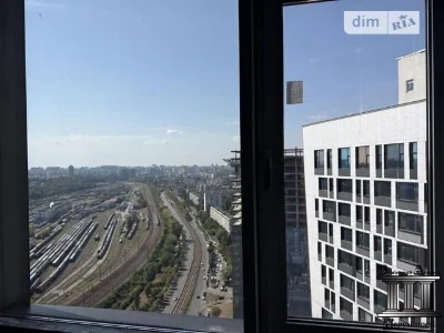 Продаж 2к квартири 108.8 кв. м на просп. Берестейський 11 ко