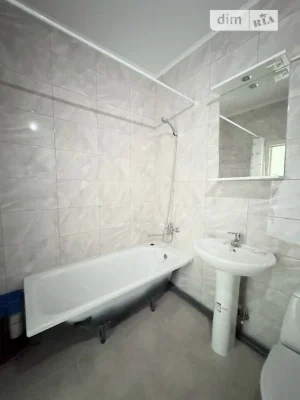 Продаж 1к квартири 42.7 кв. м на вул. Рональда Рейгана 40 •