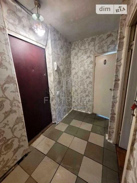 Продаж 1к квартири 34 кв. м на просп. Романа Шухевича 28А •