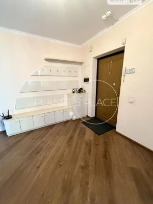 Продаж 3к квартири 100 кв. м на вул. Смілянська 15 • ID 3483