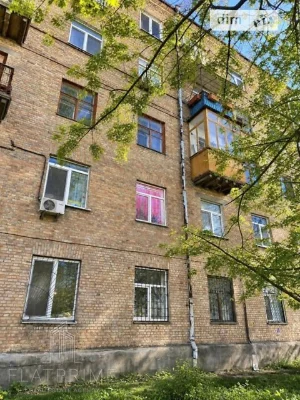 Продаж 2к квартири 52 кв. м на вул. Генерала Алмазова 1 • ID