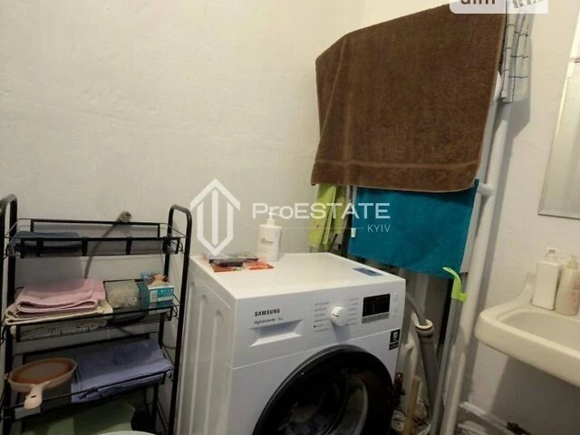 Продаж 2к квартири 46 кв. м на вул. Космонавта Поповича 20А