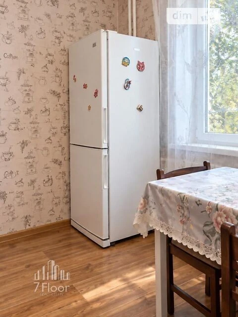 Продаж 1к квартири 33 кв. м на вул. Райдужна 7 • ID 34832995