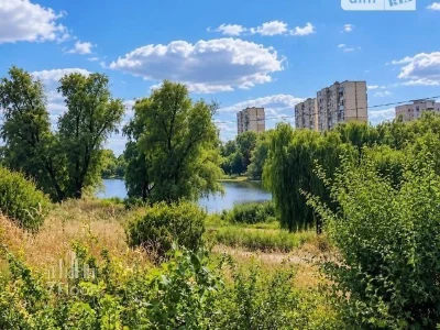 Продаж 1к квартири 33 кв. м на вул. Райдужна 7 • ID 34832995